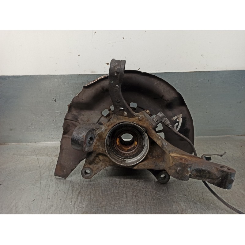 Recambio de mangueta delantera izquierda para toyota previa (r30) 2.0 turbodiesel cat referencia OEM IAM 4321228090  