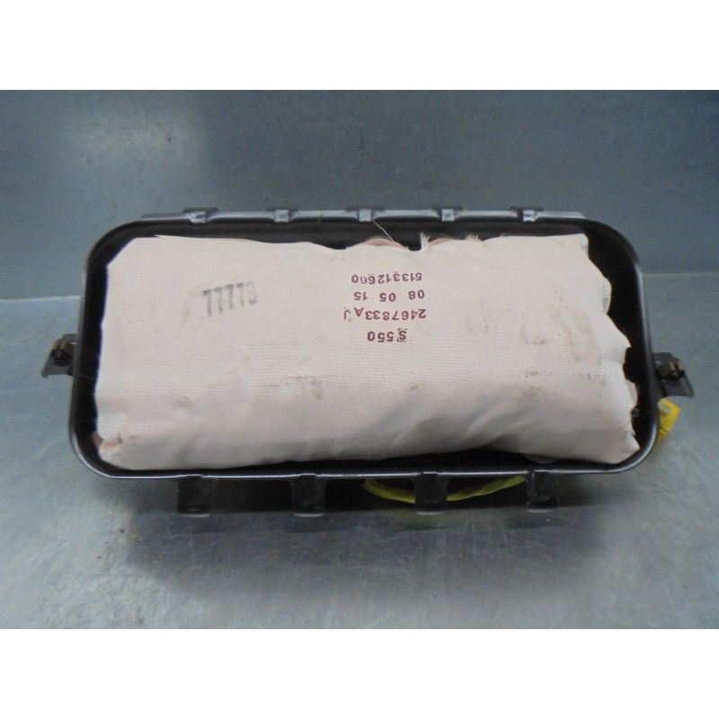 Recambio de airbag delantero derecho para ford mustang 2.3 ecoboost cat referencia OEM IAM FR3B63044A74AL 