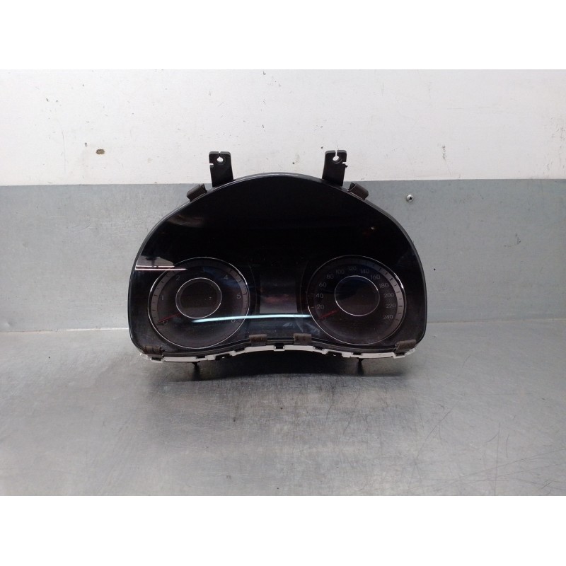 Recambio de cuadro instrumentos para hyundai i40 1.7 crdi cat referencia OEM IAM 940013Z050  