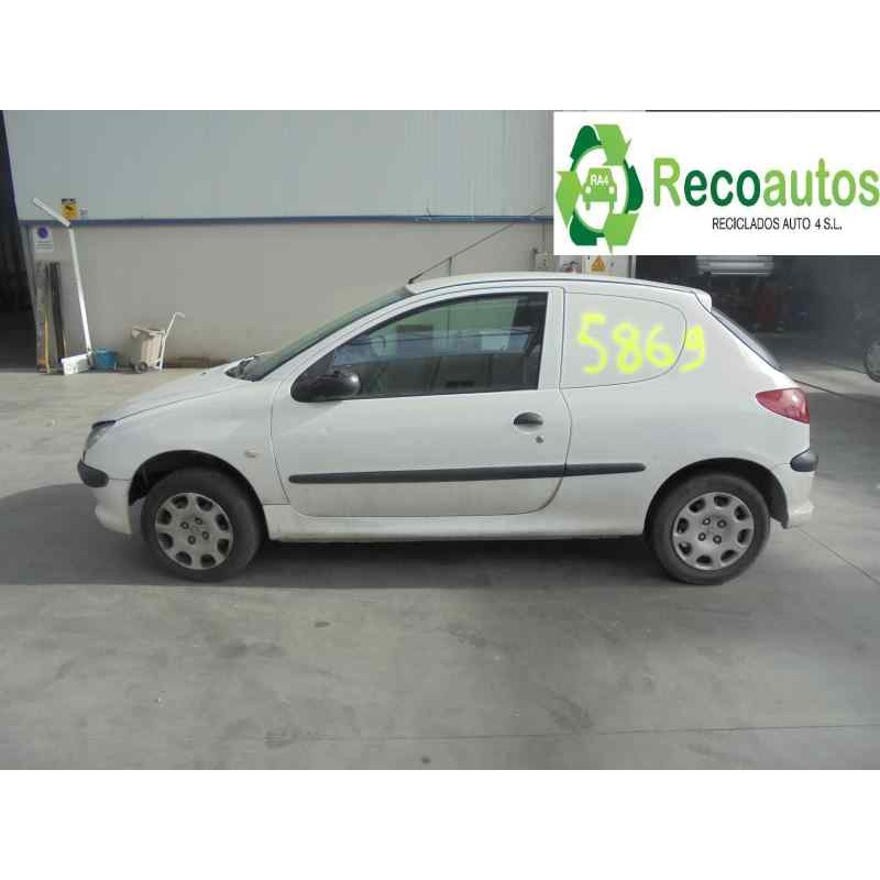 peugeot 206 berlina del año 2006