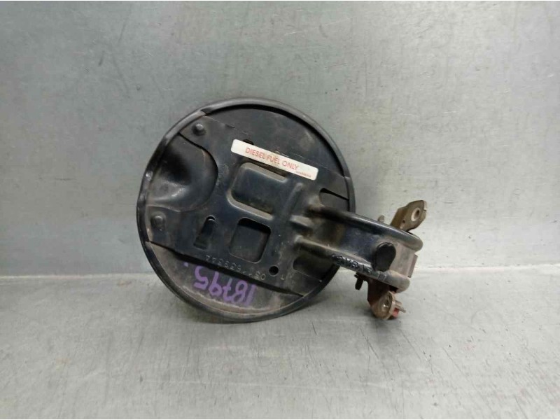 Recambio de tapa exterior combustible para chrysler grand voyager 2.8 crd cat referencia OEM IAM 05116393AA  