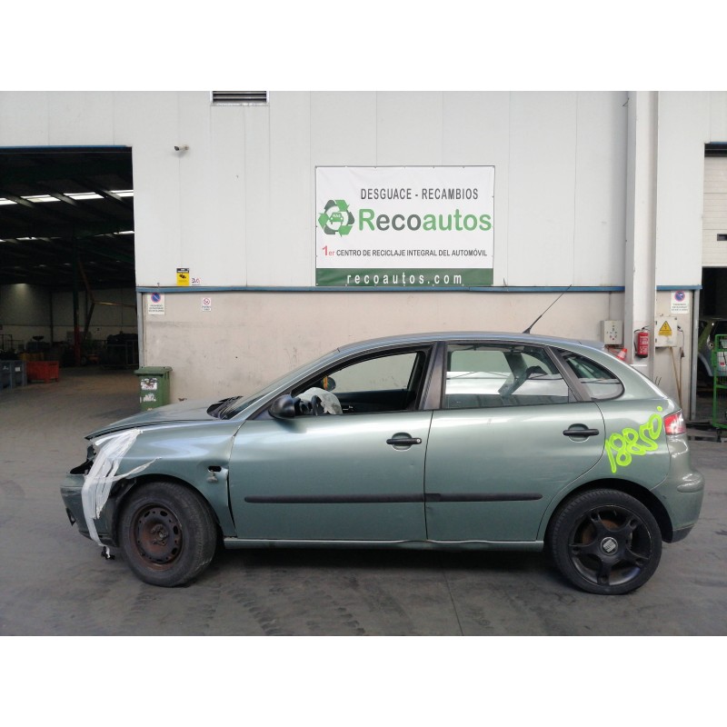 seat ibiza (6l1) del año 2003