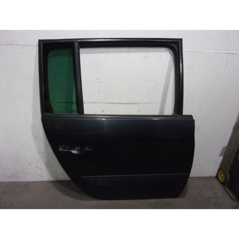 Recambio de puerta trasera derecha para renault espace iv (jk0) 2.0 dci diesel cat referencia OEM IAM 7751476287 NEGRA 5 PUERTAS