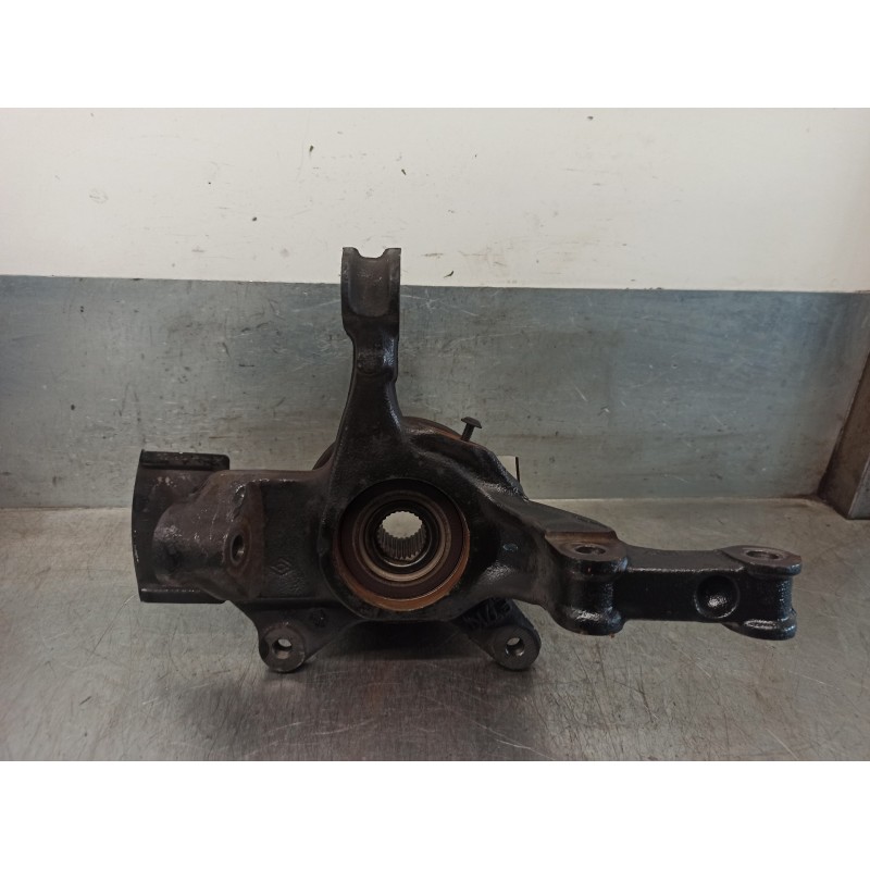 Recambio de mangueta delantera derecha para renault laguna iii 1.5 dci diesel referencia OEM IAM 400140024R  