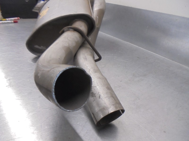 Recambio de tubo escape trasero para land rover range rover referencia OEM IAM   