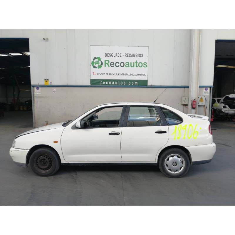 seat cordoba berlina (6k2) del año 1999