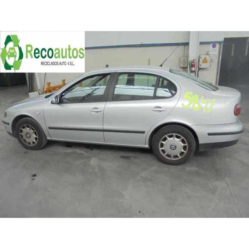 seat toledo (1m2) del año 2001