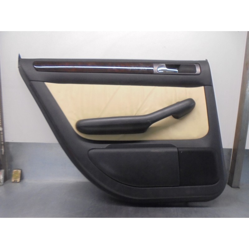 Recambio de guarnecido puerta trasera izquierda para audi a6 berlina (4b2) referencia OEM IAM 4B0867303R 4B0867305 