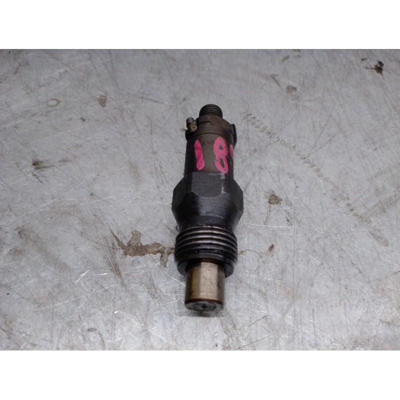 Recambio de inyector para volvo serie 460 1.9 turbodiesel referencia OEM IAM LCR6735401D LUCAS