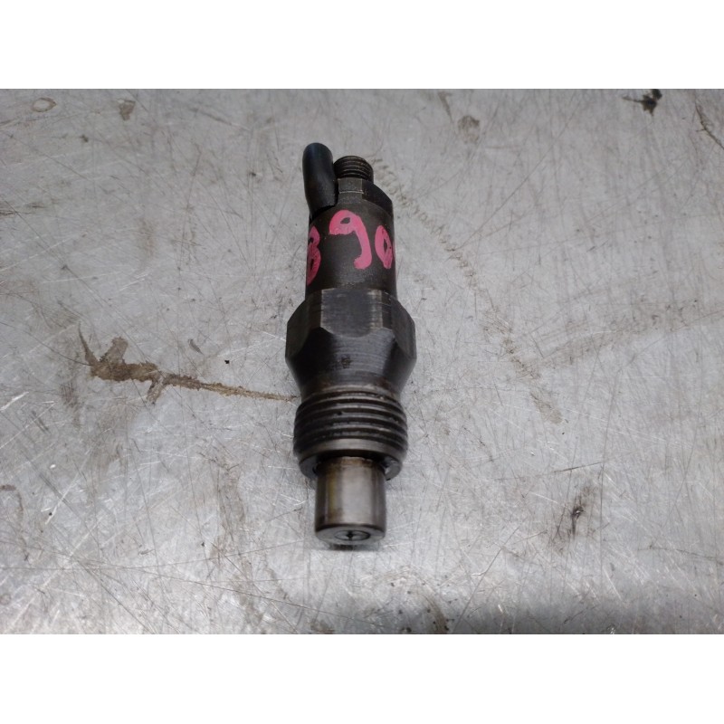 Recambio de inyector para volvo serie 460 1.9 turbodiesel referencia OEM IAM LCR6735401D LUCAS