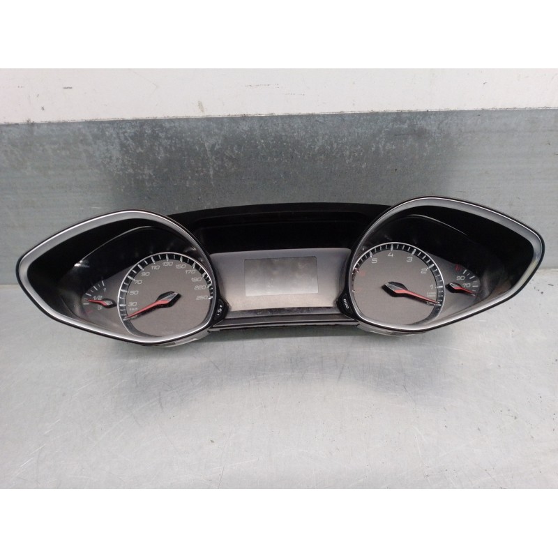 Recambio de cuadro instrumentos para peugeot 308 style referencia OEM IAM 9809838280 0119898465 