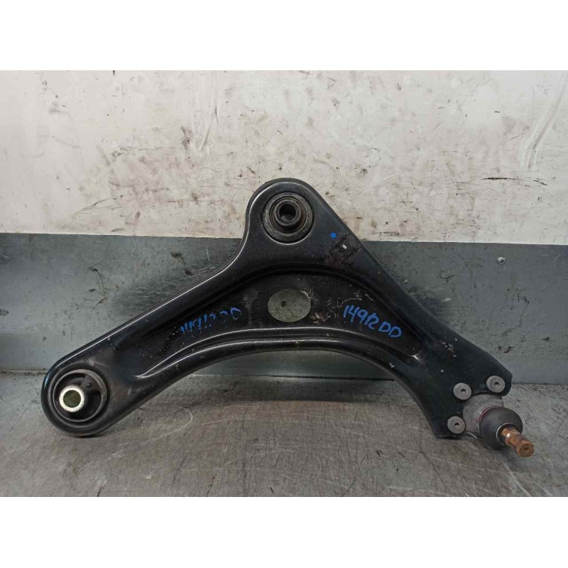 Recambio de brazo suspension inferior delantero derecho para citroen c3 1.4 hdi referencia OEM IAM   