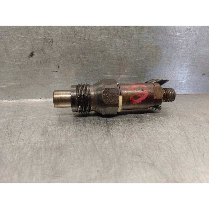 Recambio de inyector para citroen xsara berlina 1.9 turbodiesel referencia OEM IAM LCR6734303G LCR6734303G LUCAS