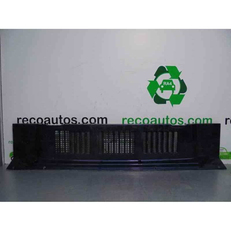 Recambio de rejilla delantera para jeep wrangler (tj) 2.5 cat referencia OEM IAM 55174638E  