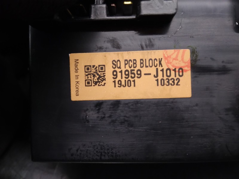 Recambio de caja reles / fusibles para kia xceed 1.4 tgdi cat referencia OEM IAM 91959J1010  