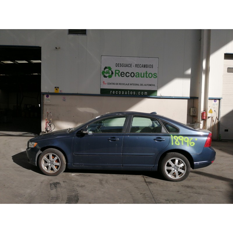 volvo s40 berlina del año 2007