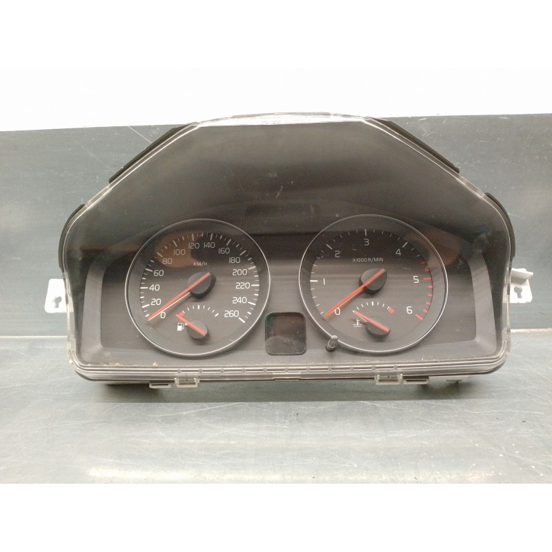 Recambio de cuadro instrumentos para volvo s40 berlina 2.0 diesel cat referencia OEM IAM 31254776 36002720 