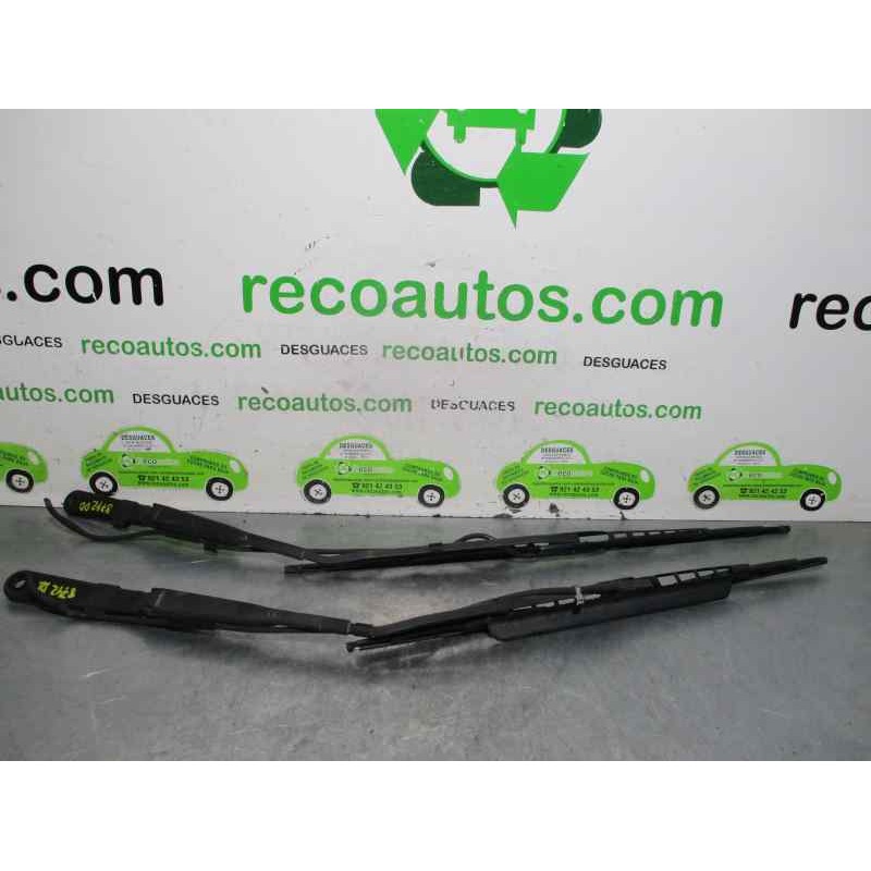 Recambio de brazo limpia delantero derecho para iveco c35 c35 35c11 referencia OEM IAM   