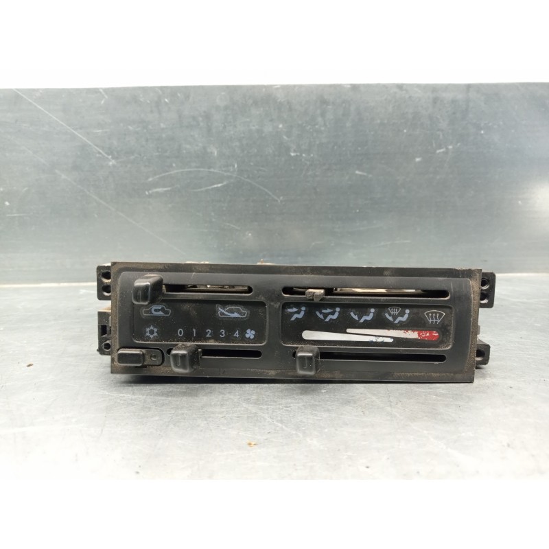 Recambio de mando calefaccion / aire acondicionado para nissan serena (c23m) 2.3 diesel referencia OEM IAM 275008C802  