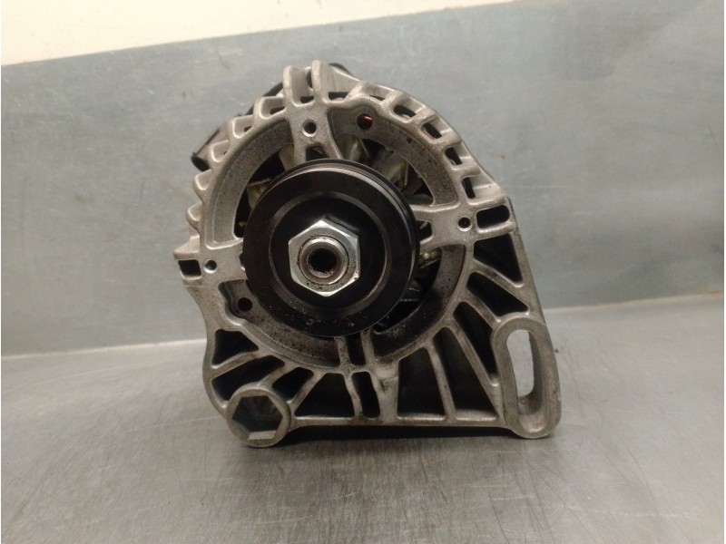 Recambio de alternador para fiat punto berl. (176) 1.2 cat referencia OEM IAM 63321604 63321604 