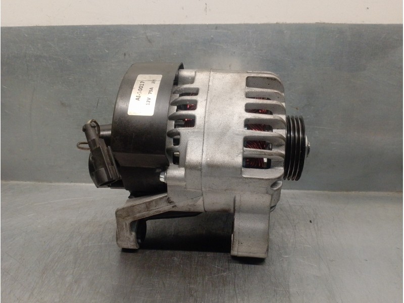 Recambio de alternador para fiat punto berl. (176) 1.2 cat referencia OEM IAM 63321604 63321604 