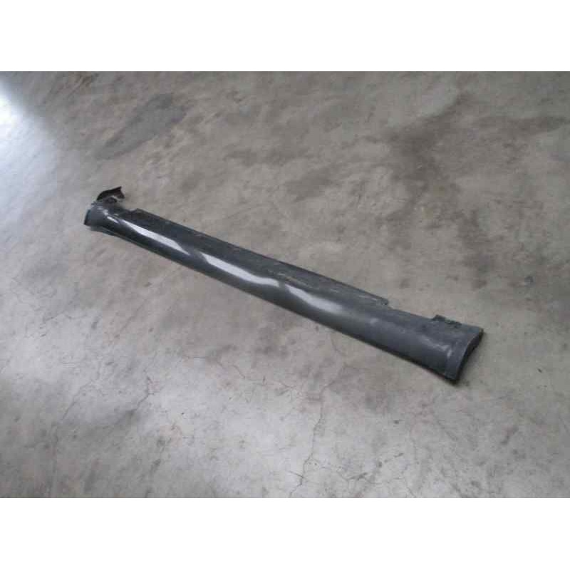 Recambio de faldon lateral para hyundai sonata (nf) 2.4 style referencia OEM IAM 877533K000  NEGRA