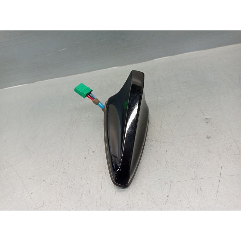 Recambio de antena para kia stonic (ybcuv) 1.0 tgdi cat referencia OEM IAM 96210H8010  