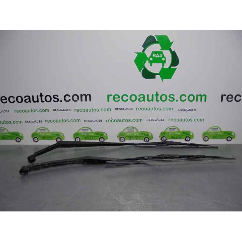 Recambio de brazo limpia delantero derecho para toyota avensis verso (m20) 2.0 turbodiesel cat referencia OEM IAM   