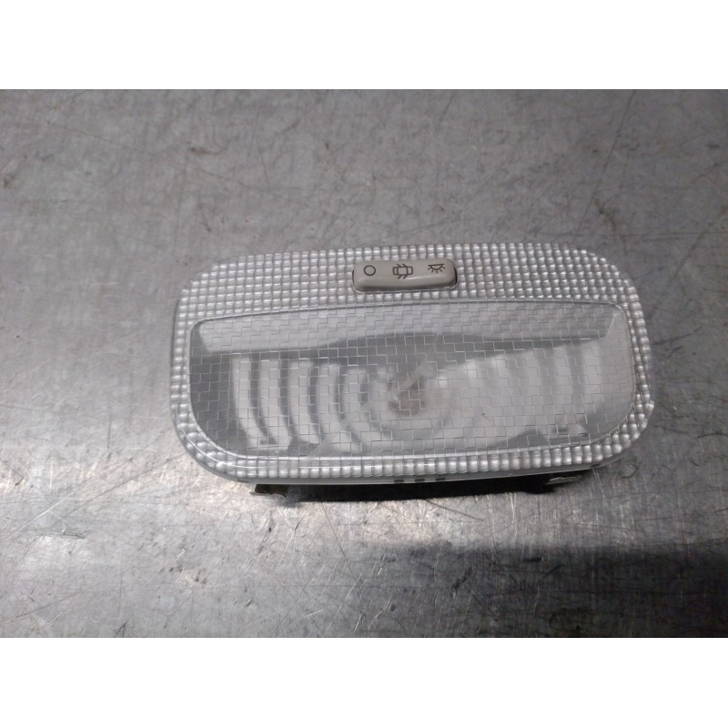 Recambio de luz interior para peugeot 3008 1.2 12v e-thp / puretech referencia OEM IAM 9652262180  