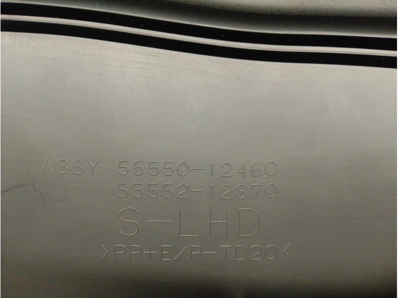 Recambio de guantera para toyota corolla (e15) 2.0 turbodiesel cat referencia OEM IAM 5555012460  