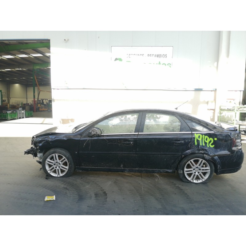 opel vectra c berlina del año 2002