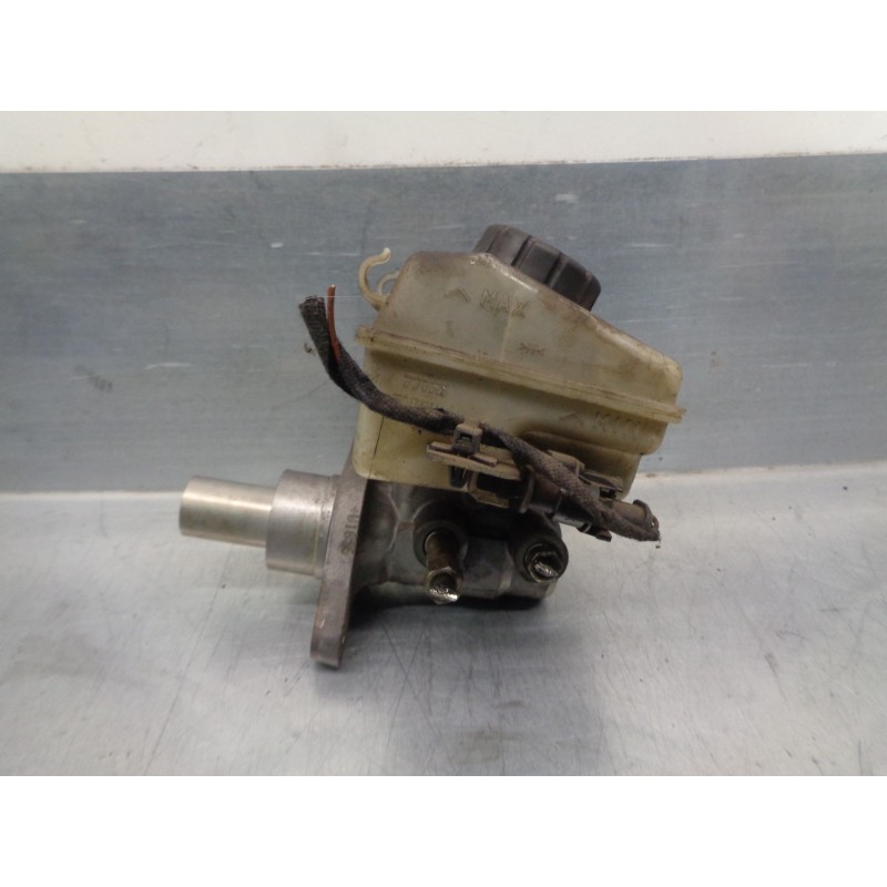 Recambio de bomba freno para opel zafira b 1.9 cdti referencia OEM IAM 558148 32067271 TRW