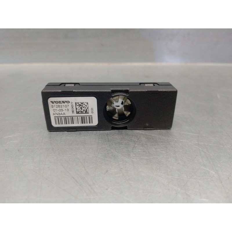 Recambio de modulo electronico para volvo v60 kombi 2.0 diesel cat referencia OEM IAM 31282107  