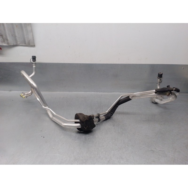 Recambio de tubos aire acondicionado para volvo v60 kombi 2.0 diesel cat referencia OEM IAM 31305817  