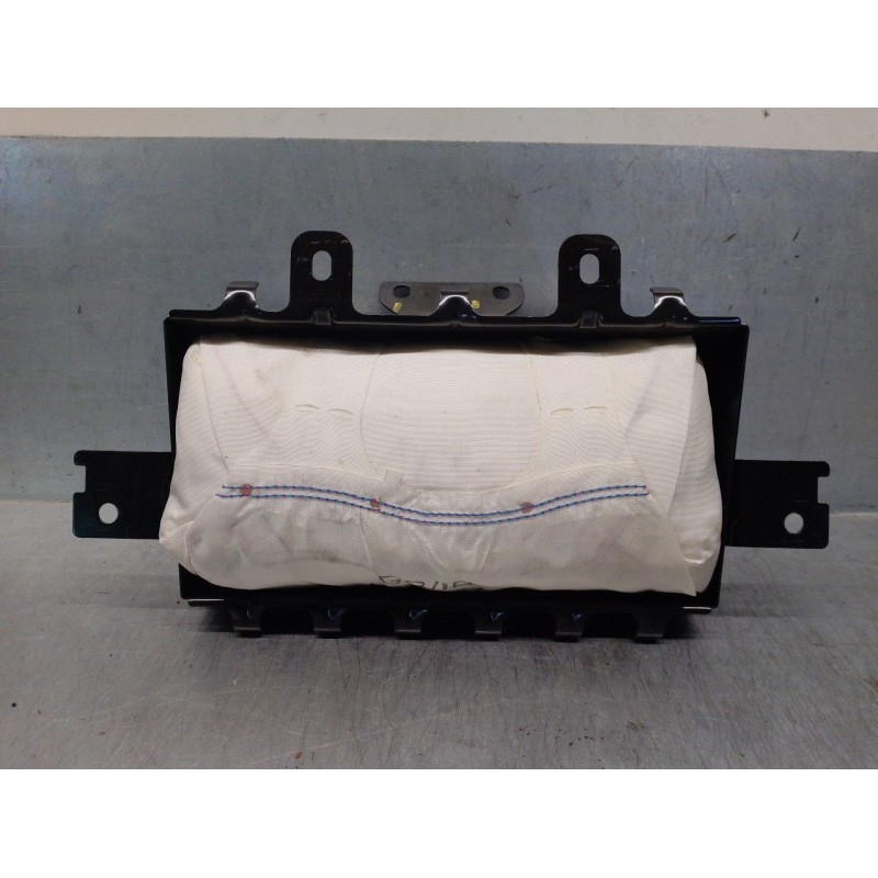 Recambio de airbag delantero derecho para hyundai i20 active 1.4 crdi cat referencia OEM IAM 84530C7000  