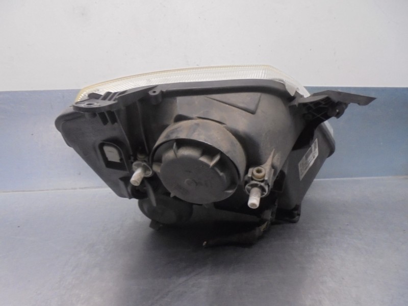 Recambio de faro izquierdo para opel meriva 1.3 16v cdti referencia OEM IAM 93321052 89308550 VALEO