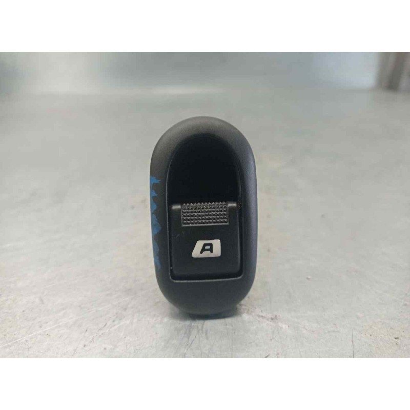 Recambio de mando elevalunas delantero derecho para citroen c2 1.4 hdi referencia OEM IAM 96401469XT  