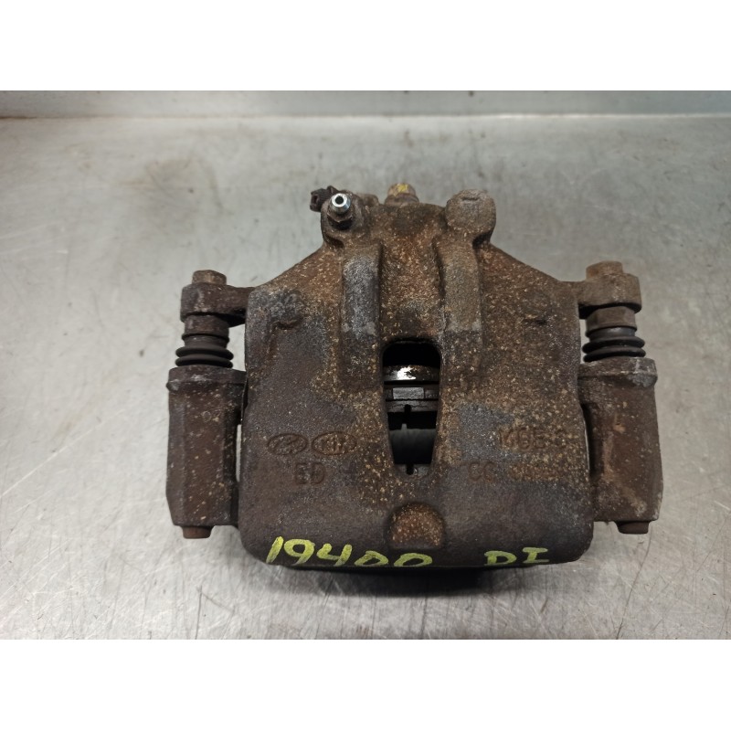 Recambio de pinza freno delantera izquierda para hyundai i30 1.4 cat referencia OEM IAM 581101H000  MOBIS