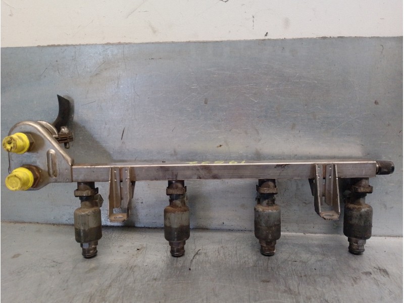 Recambio de rampa inyectora para opel zafira a elegance referencia OEM IAM 817714 0280160560 BOSCH