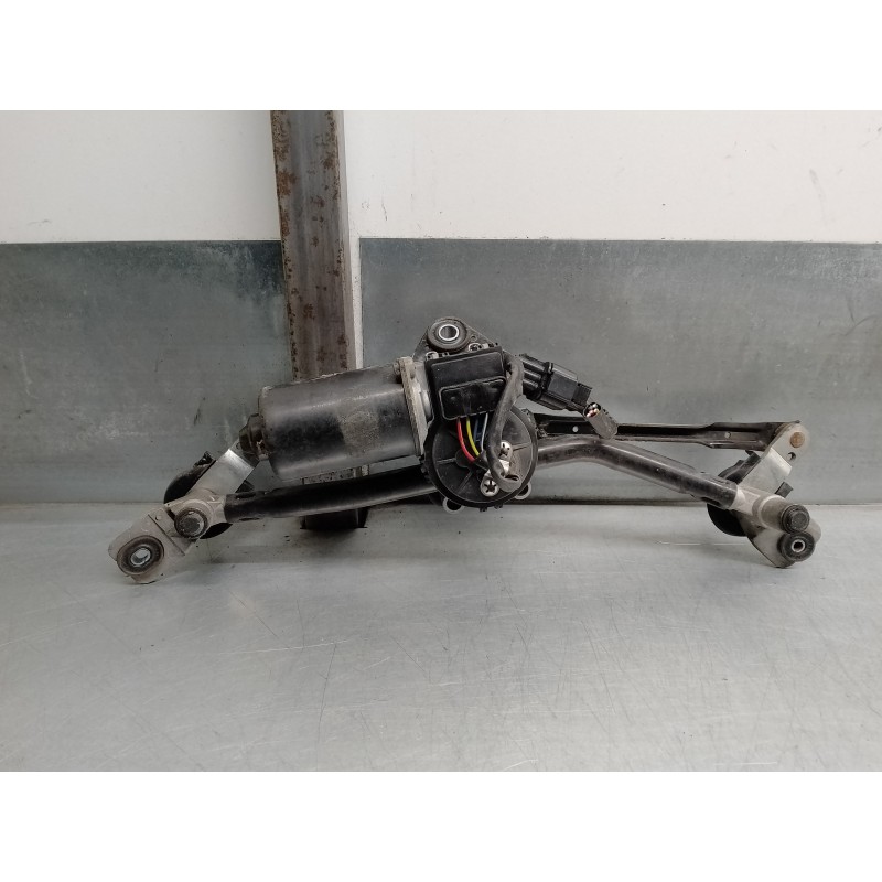 Recambio de motor limpia delantero para hyundai i10 1.2 cat referencia OEM IAM 98110B4000  