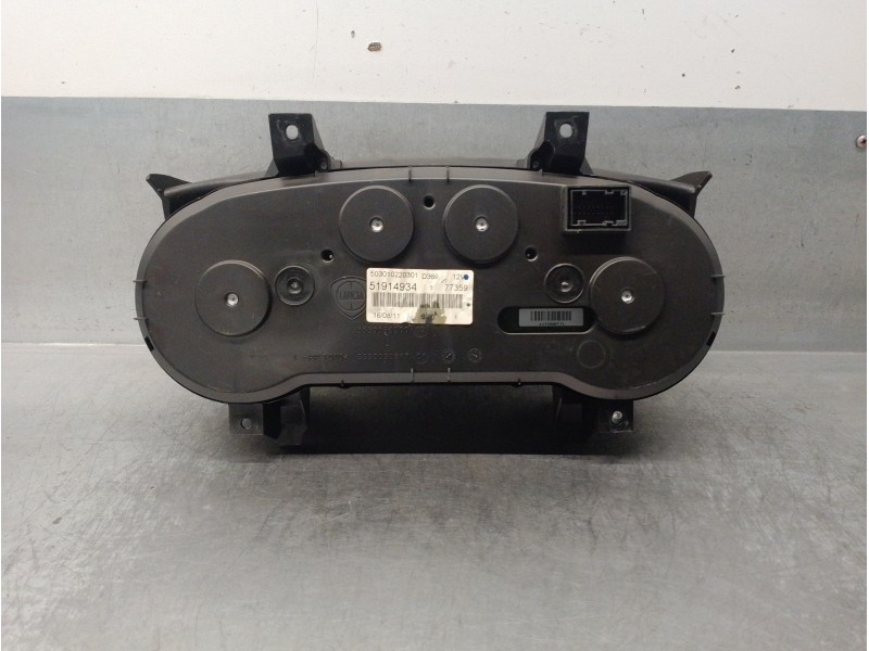Recambio de cuadro instrumentos para fiat punto (199) 1.3 16v jtd cat referencia OEM IAM 51914934  