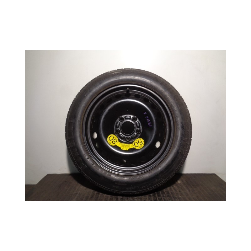 Recambio de llanta para volvo s40 berlina 2.0 diesel cat referencia OEM IAM 30683913 T12585R1699M PIRELLI