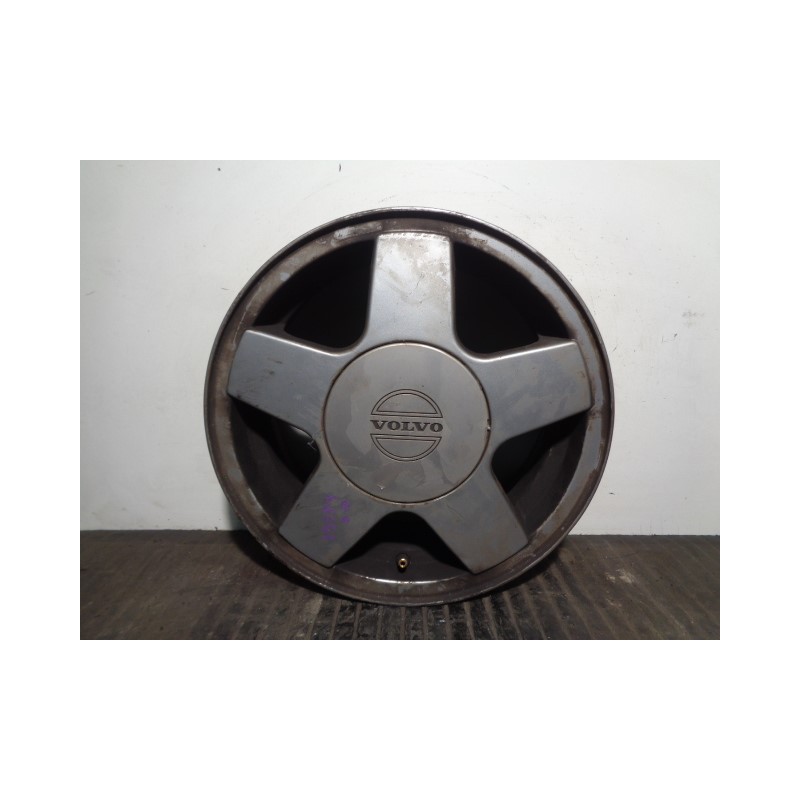 Recambio de llanta para volvo serie 440 1.7 referencia OEM IAM 462140 R145.5JX14H2E37 ALUMINIO 5P