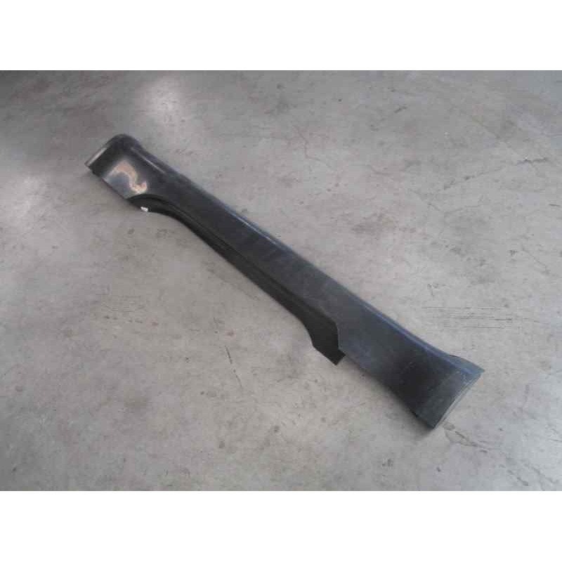 Recambio de faldon lateral para nissan 350 z (z33) referencia OEM IAM 76853CD040  IZQUIERDA