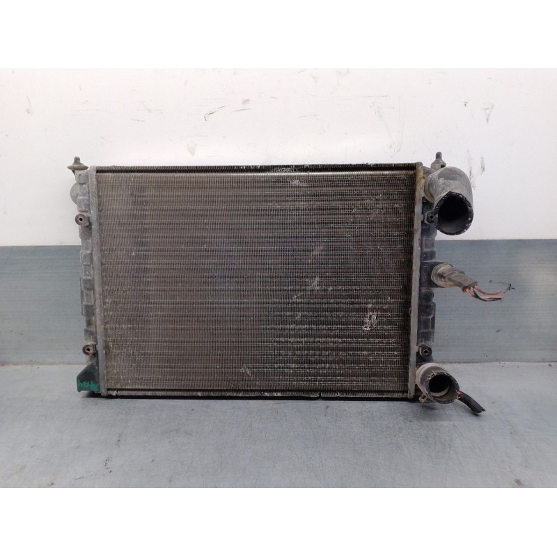 Recambio de radiador agua para volkswagen polo (867/871/873) 1.3 referencia OEM IAM 171121253CJ 111946C VALEO