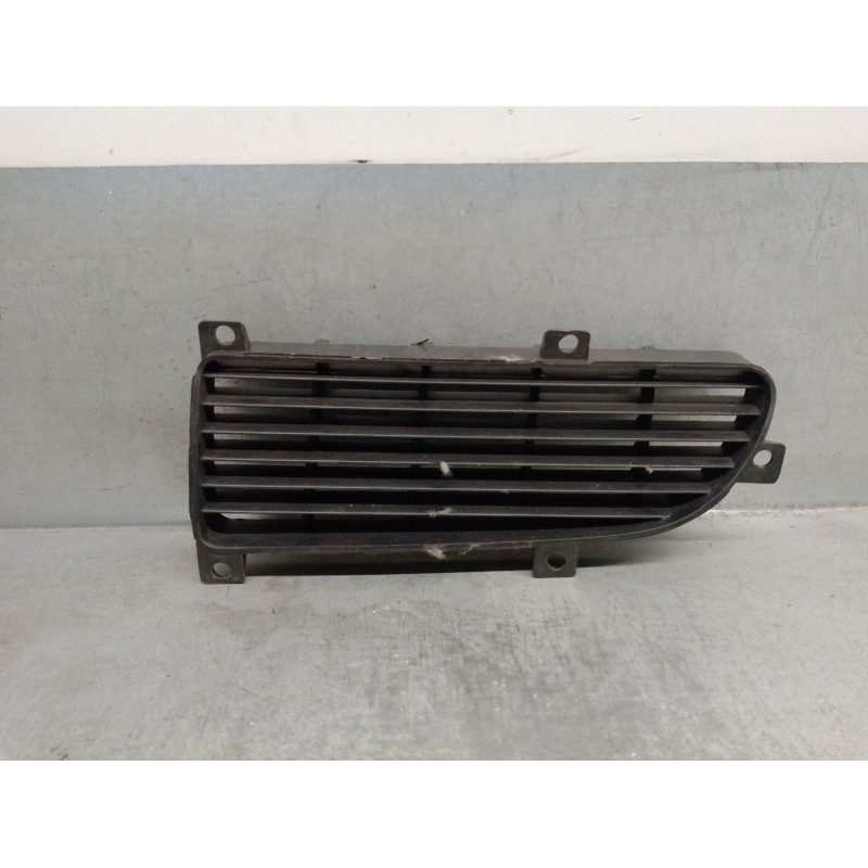 Recambio de rejilla delantera para seat ibiza (6k) 1.9 diesel (1y) referencia OEM IAM W06K585365A  