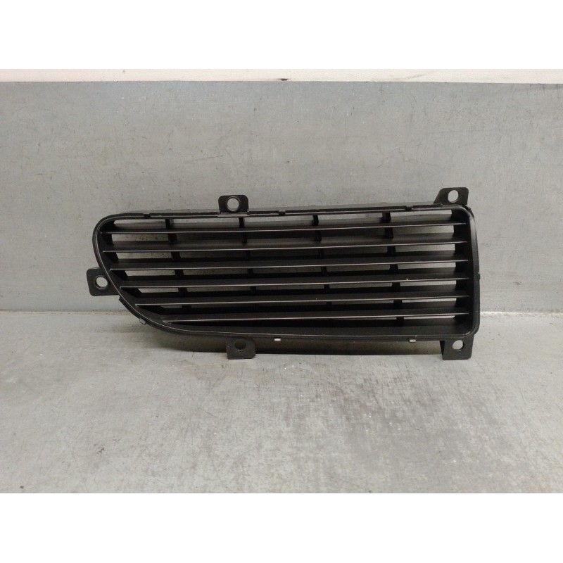 Recambio de rejilla delantera para seat ibiza (6k) 1.9 diesel (1y) referencia OEM IAM W06K585365A  