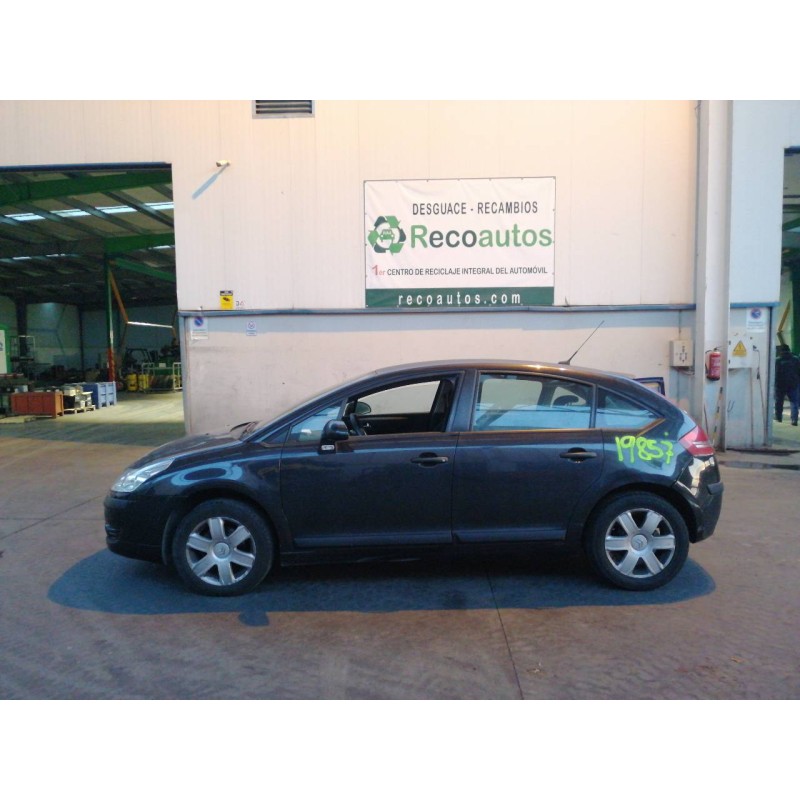 citroen c4 berlina del año 2006