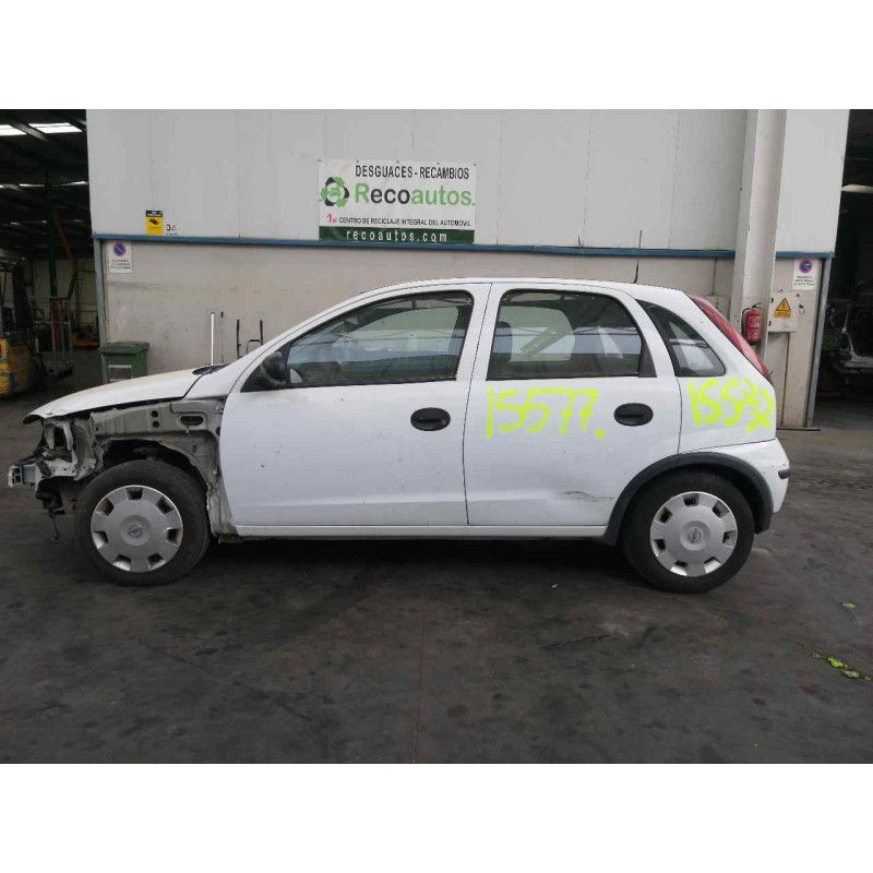 opel corsa c del año 2004