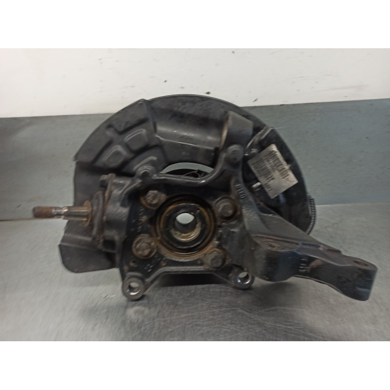 Recambio de mangueta delantera izquierda para volvo xc90 2.5 20v turbo cat referencia OEM IAM 30760561  